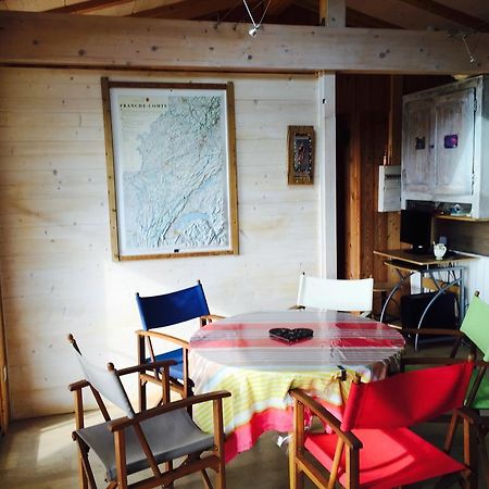 Gite Les Cigognes Orchamps-Vennes Pokój zdjęcie